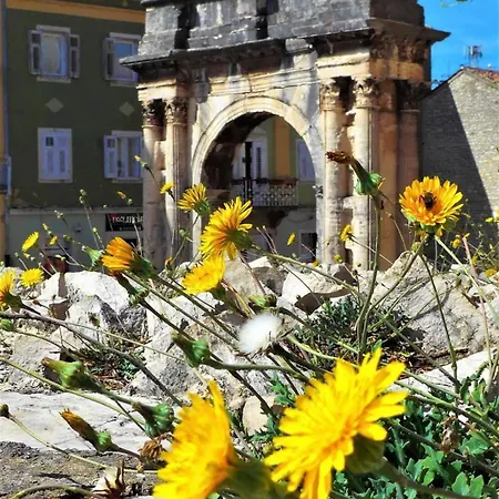 아파트 Porta Aurea Sunny