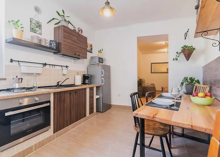 Porta Aurea Sunny Apartment